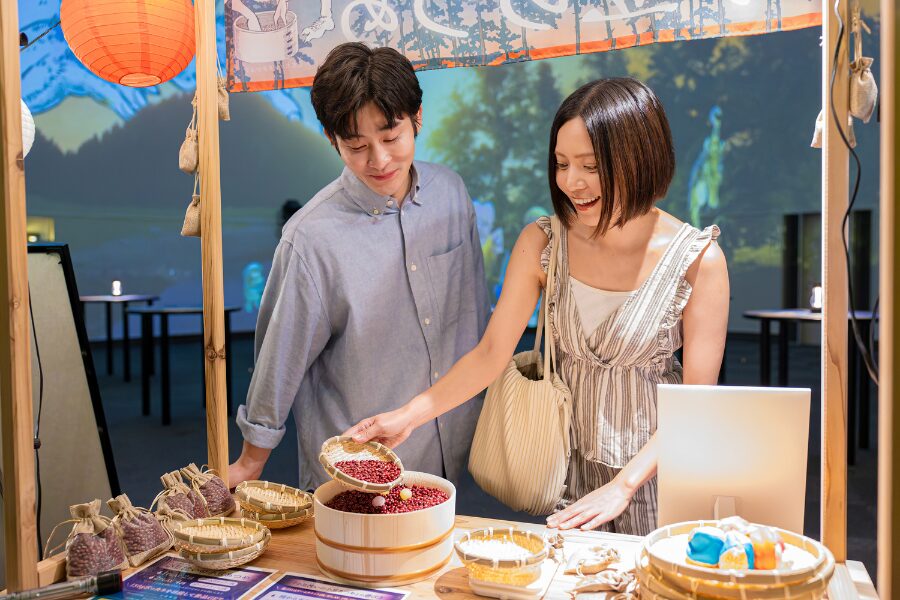 遥斗と朝倉カレンがレッツエンジョイ東京「コニカミノルタプラネタリアTOKYO」の記事に出演しています！